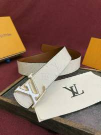 Picture of Louis Vuitton Belts _SKUfw214921505fw